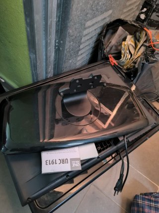 Engel TV Negro