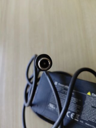 Cargador Xiaomi Patinete Eléctrico
