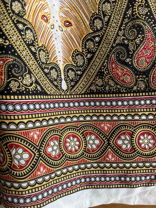 Pantalón estampado estilo egipcio