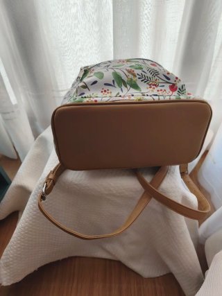 Mochila Parfois floral