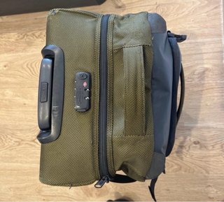 Maleta Eastpak Tranverz CNNCT M Verde/Negra