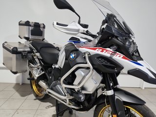 BMW R 1250 GS Adventure con 3 maletas