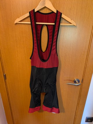 NUEVO Conjunto KATUSHA talla M