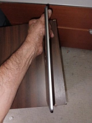 iPad Air 1 (A1474) Disattivato - Per Ricambi