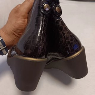 Botas de piel ante marrón
