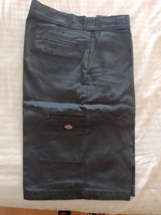 Bermudas Dickies Grises