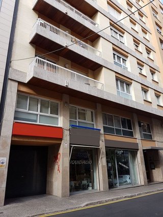Garaje en alquiler en Eixample Nord – La Devesa en Girona