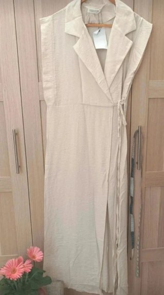 Vestido largo beige