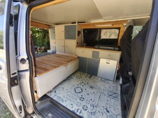 Volkswagen Transporter T5 Camper