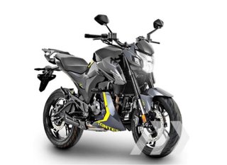 Zontes 125 Z2 - 2.500 km + maletero