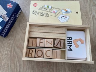 Cubetti Montessori in Legno con Lettere