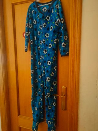 Pijama entero infantil fútbol talla 9 años