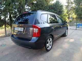 KIA Carens 2009