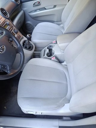 KIA Carens 2009