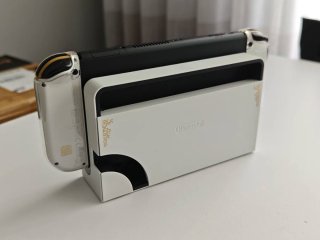 Nintendo Switch OLED Edizione Zelda
