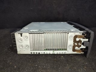 SISTEMA AUDIO / RADIO CD RENAULT CLIO III Dynamiq