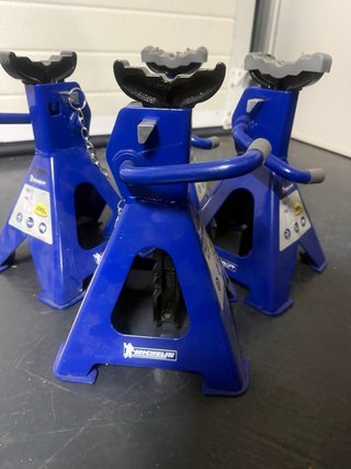 4 Caballetes Michelin 2000kg