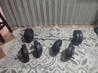 Set de Pesas y Barra Cromada