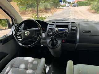 Volkswagen Transporter T5 2004