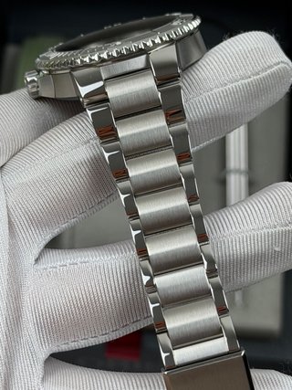 Oris Aquis New York Harbor