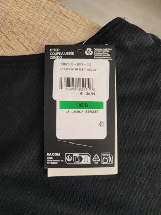 Camiseta Under Armour Negra