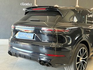 Porsche Cayenne TURBO ¡550cv y 80.000km!
