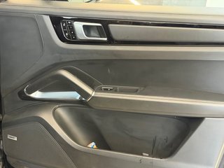Porsche Cayenne TURBO ¡550cv y 80.000km!