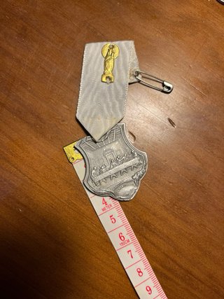 Medalla Eucarística y Virgen del Pilar