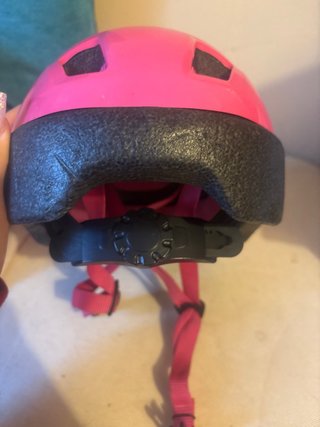 Casco infantil rosa para bici