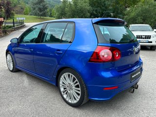VOLKSWAGEN Golf 3.2 R32 4motion