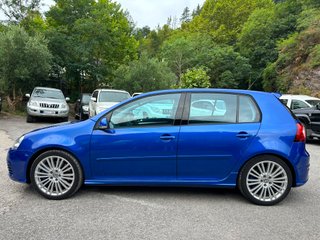 VOLKSWAGEN Golf 3.2 R32 4motion