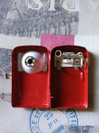 Linterna antigua CEGASA Petaca Roja