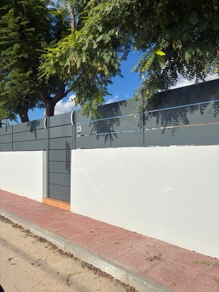 Cerrajeria puertas y rejas de hierro