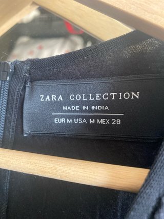 Vestido negro Zara elegante