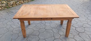 Mesa de madera maciza desmontable