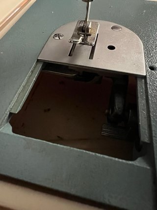 Máquina de coser Alfamatic 169