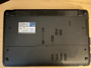 Portátil ASUS X54L averiado