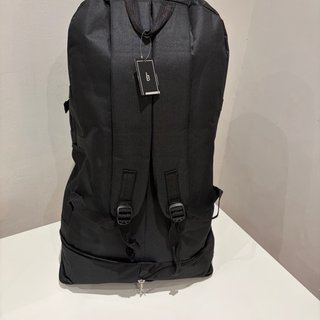 Mochila, Nueva!! Grande, extensible!!