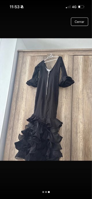Vestido de gitana negro con volantes