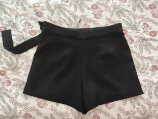 Falda pantalón Zara negra T. XS