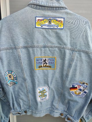 Chaqueta vaquera con parches Alemania