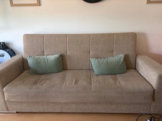 Divano letto beige a 3 posti