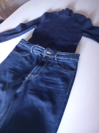 Pantalón vaquero azul Zara Talla M
