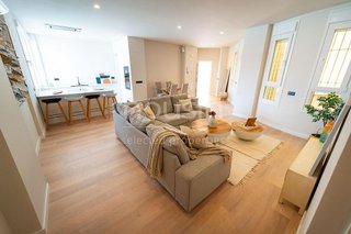 Piso en venta en Colores - Entreparques en Sevilla