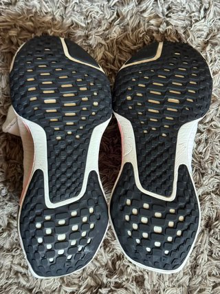 Nike Invincible Run 3 Talla 40