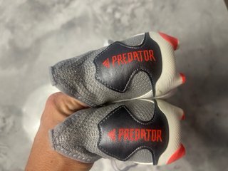 Botas Adidas Predator Talla 32
