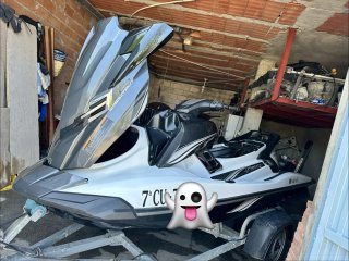 Moto de agua Yamaha WaveRunner