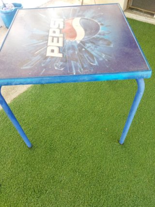 Tavolo bar Pepsi blu, non effettuo spedizioni