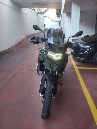 BMW F850GS TRIPLE BLACK