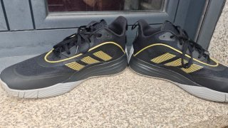 Zapatillas Adidas Own The Game3. Talla 47 1/3